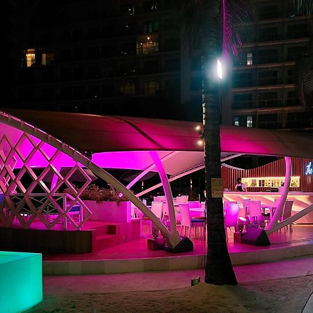 Azure Urban Resort Staycation マニラ市 エクステリア 写真